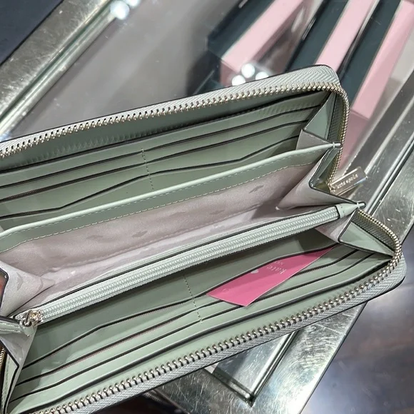 Kate Spade Staci Large Continental Wallet
Sage Bundle - Picture 10 of 16